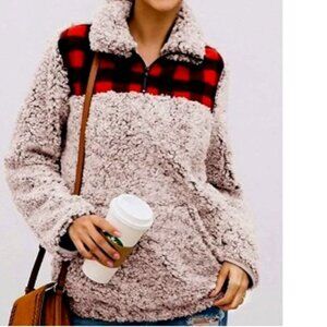 BNWT DELILAH WEAR COLLECTION teddy fleece plaid contrast (M)